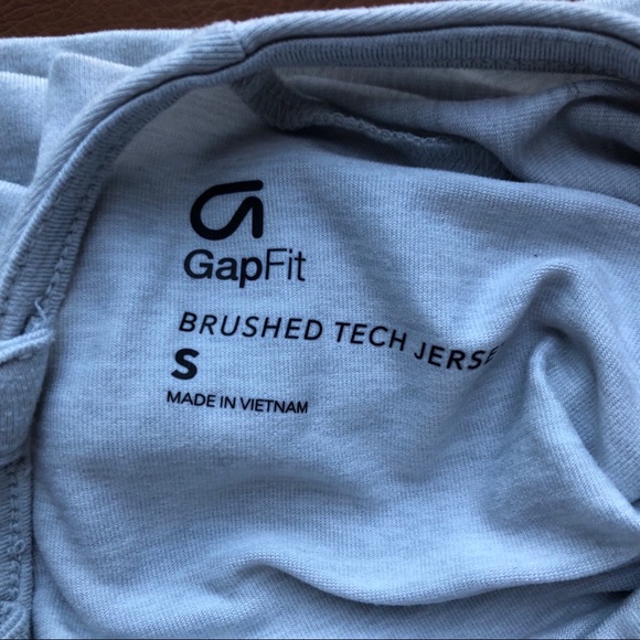 Gap Light Blue Brushed Tech Jersey Size S - Picture 3 of 3